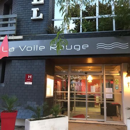 Hotel La Voile Rouge Rosporden Esterno foto