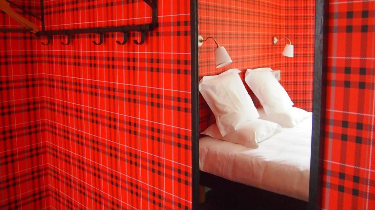 Hotel La Voile Rouge Rosporden Esterno foto