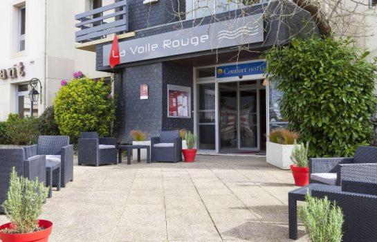 Hotel La Voile Rouge Rosporden Esterno foto